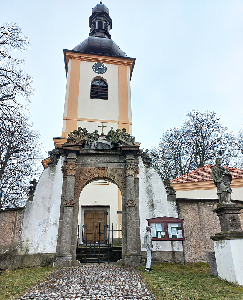 Fotografie: Pičín - kostel